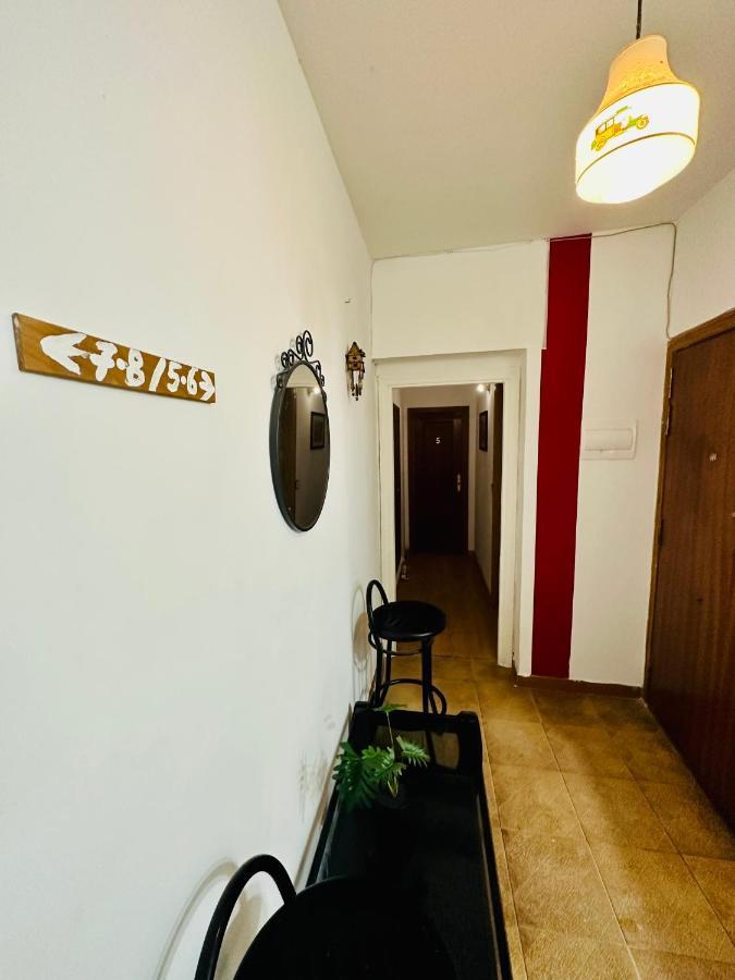Punta Me Rooms Near The Gran Via Madrid Esterno foto