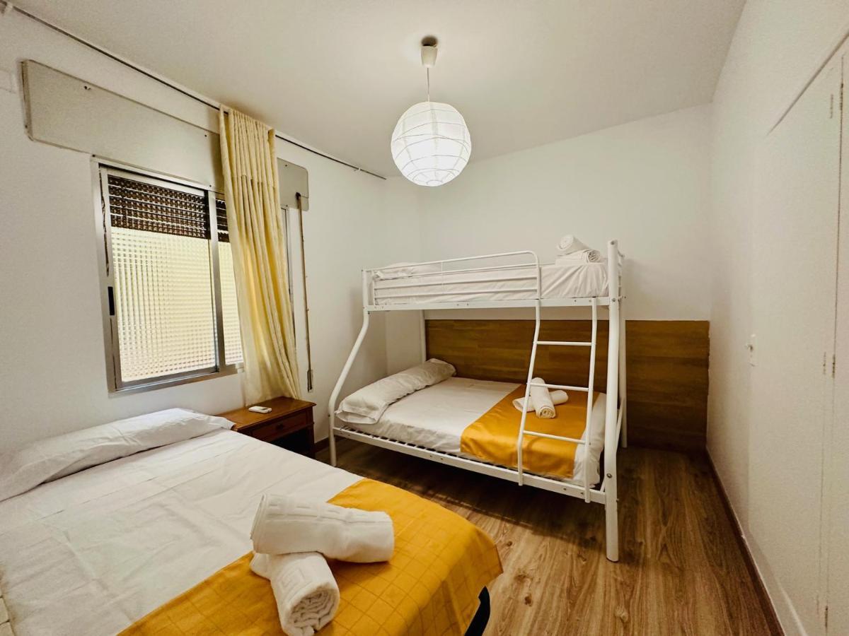 Punta Me Rooms Near The Gran Via Madrid Esterno foto